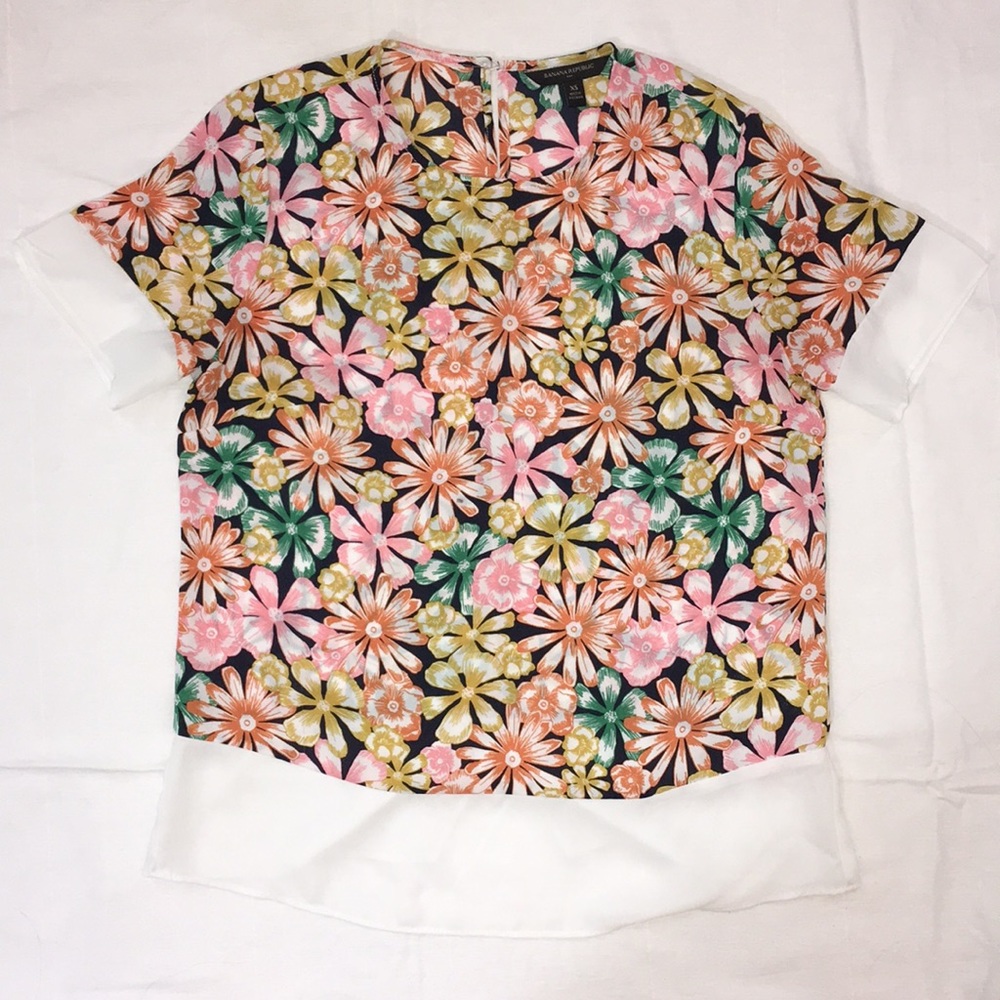 Banana Republic flowery blouse